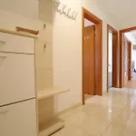 Lara Apartman